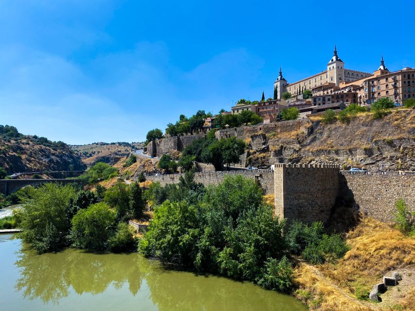 Toledo: Private Walking Tour With Toledo Cathedral Entry - Key Points