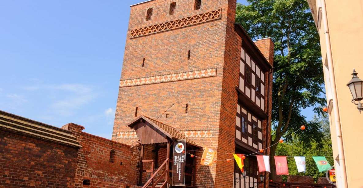 Torun Living Museum of Gingerbread and Old Town Private Walk - Key Points