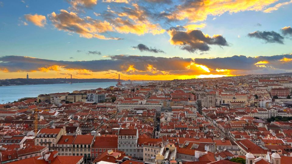 Transfer From the Airport to the Center of Lisbon - Key Points