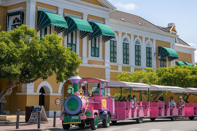 Trolley Train City Centre in Curacao - Overview of the Trolley Tour