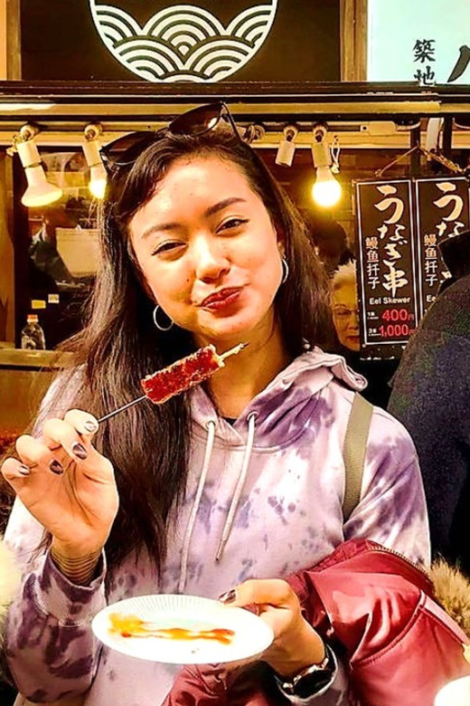 Tsukiji Private Tour: Taste Your Fav Food From 460 Stalls! - Tour Guide and Group Details