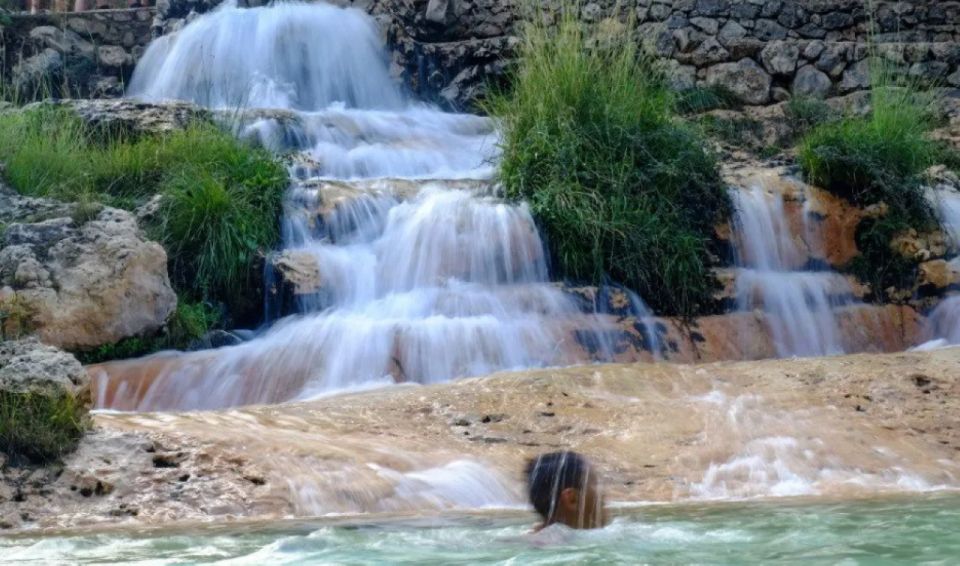 Valencia: Anna Alhambra and 3 Waterfalls Guided Tour - Tour Overview