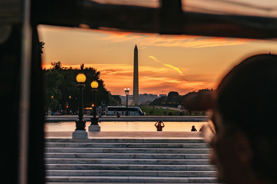 Washington DC: Monuments by Moonlight Nighttime Trolley Tour - Key Points