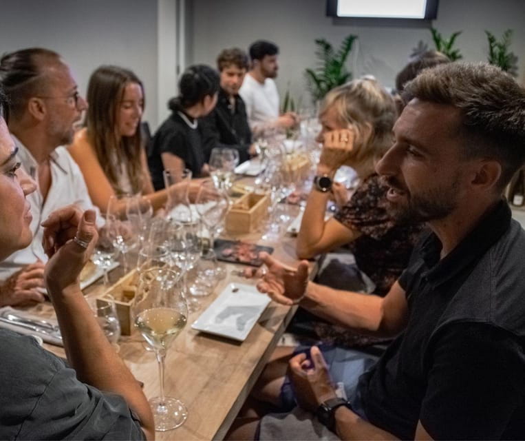 Barcelona: Wine Tasting and Tapas 5-Course Pairing Dinner - Experience Overview