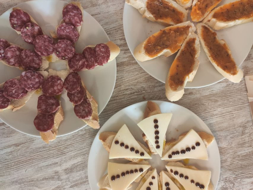 Córdoba: Local Wine Tasting Evening - Pricing and Booking Details