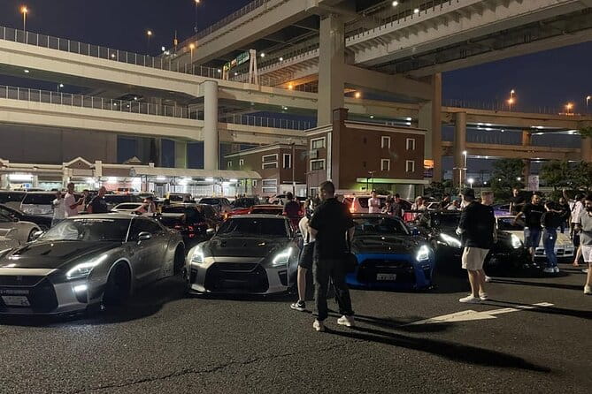 Daikoku Parking Area JDM Car Meet Tour by a Local Japanese Guide