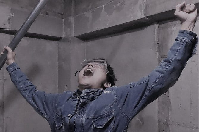 Destroy Home Appliances, Furniture, and Fragile Items With Instinct! ! 5kg - Experience the Thrill of Destruction