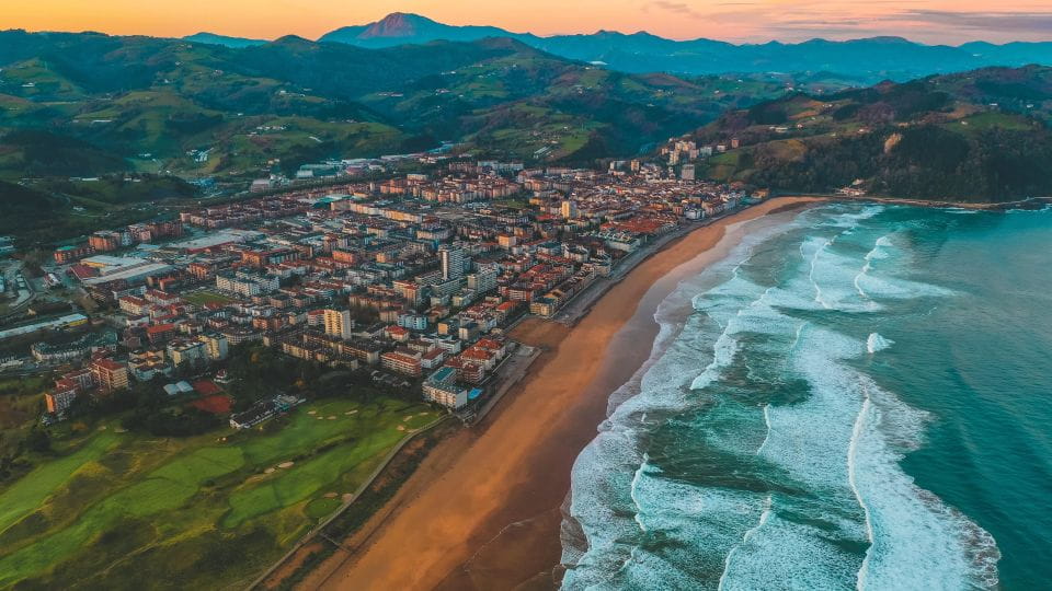 From Bilbao: Loyola, Getaria, Zarauz and San Sebastian Tour