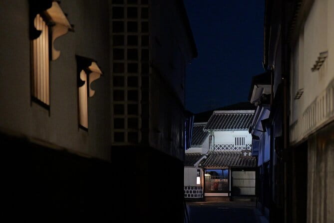 Kurashiki Bar Hopping Night Tour in the Bikan Historical Quarter - Experiencing Kurashikis Bikan Historical Quarter