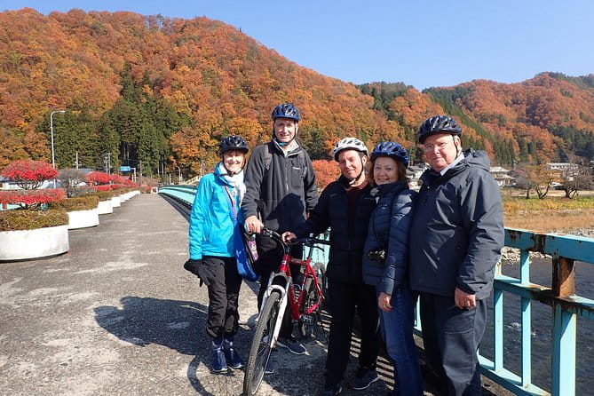 Private-group Morning Cycling Tour in Hida-Furukawa