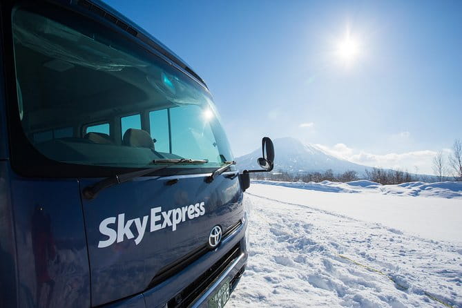SkyExpress Private Transfer: Sapporo to Noboribetsu (15 Passengers)