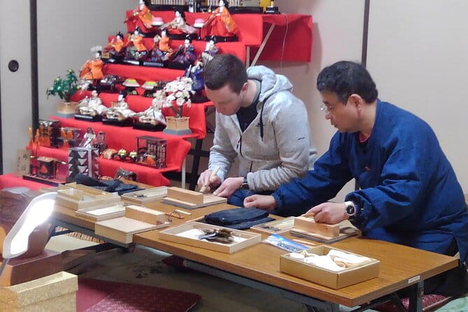 Takayama Arts & Crafts Local Culture Private Tour With Government-Licensed Guide