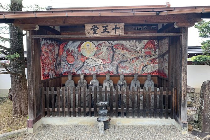 Takayama & Shirakawago 2 Days Tour - Inclusions