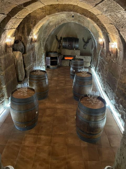 TASTING IN UNDERGROUND WINERY (DRAFT)
