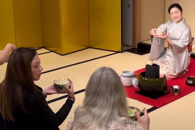 Tokyo:【Near Teamlab】Enjoy Traditional Tea Ceremony Experience