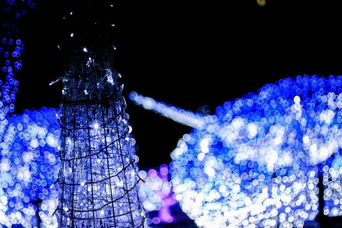 Transfer to Huis Ten Bosch, Sasebo From Fukuoka With Minibus:7m