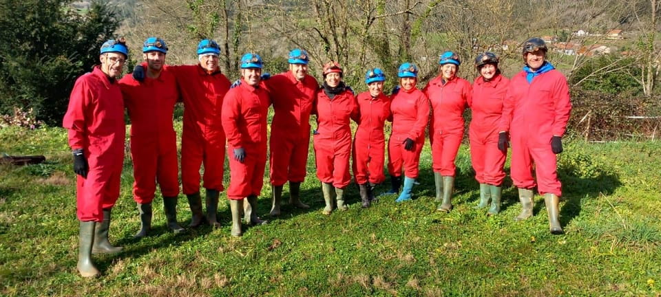 Udias: Guided Tour in a Mine and Access to a Natural Cave.