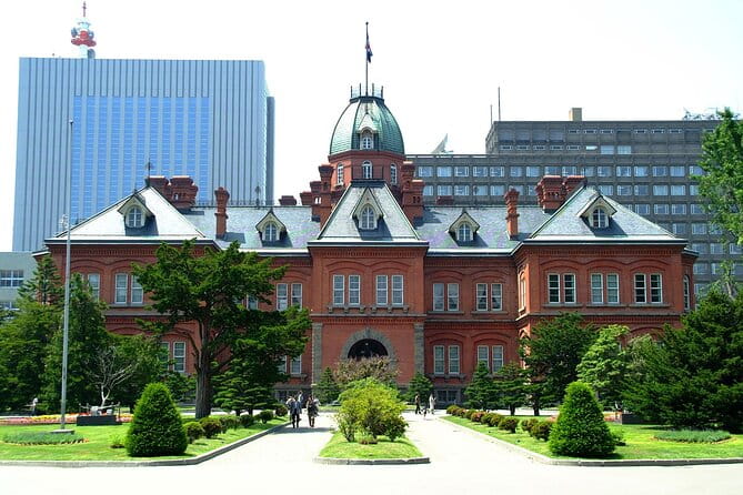 【Private Sightseeing Special City Tour From Sapporo Station】 - Schedule and Availability
