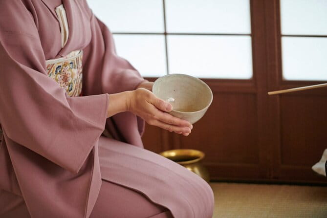 Tokyo:【Near Teamlab】Enjoy Traditional Tea Ceremony Experience - Meeting Details and Group Participation
