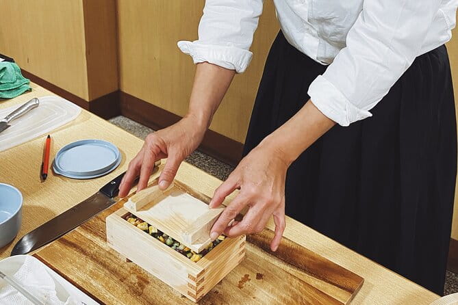 3 Hour Japanese Pressed Sushi Cooking Class