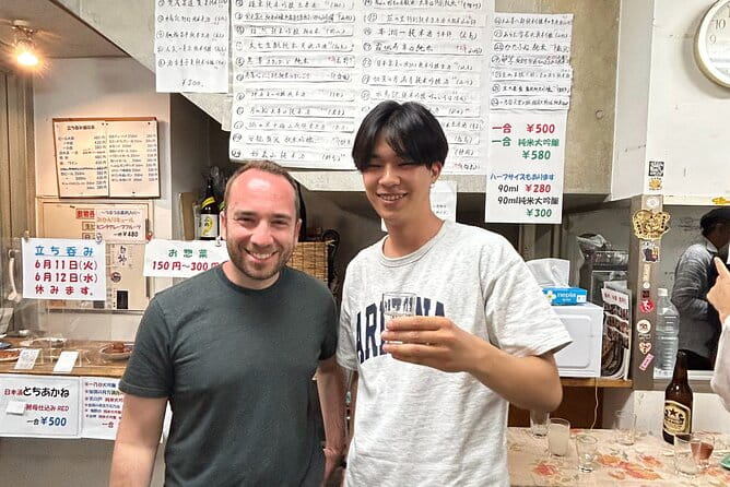 Bar Hopping: Create Lasting Memories With TOMODACHI Guides!