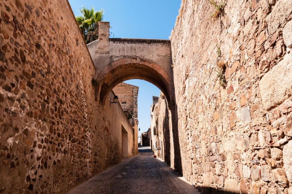 Cáceres: Guided City Highlights Walking Tour - Overview of the Tour