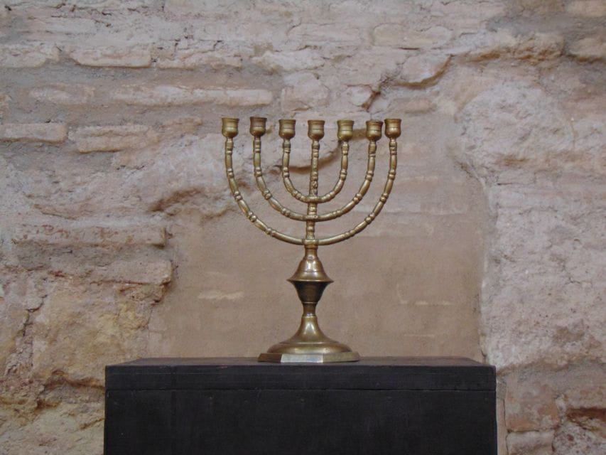 Cordoba: Jewish Quarter and Mosque 2–Hour Tour