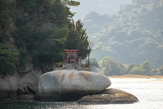 Explore Miyajima Seven Shrines by Cruiser
