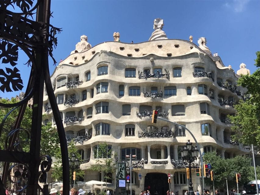 From Salou: Barcelona City Center Tour