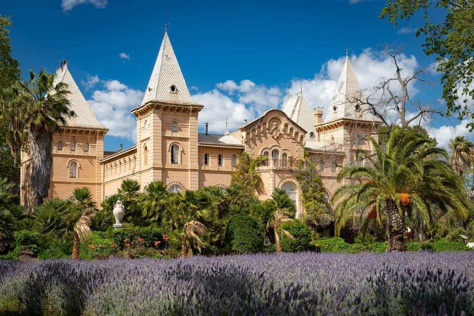 From Salou: Park Samá With 1 Glass of Vermouth With Hotel Pickup