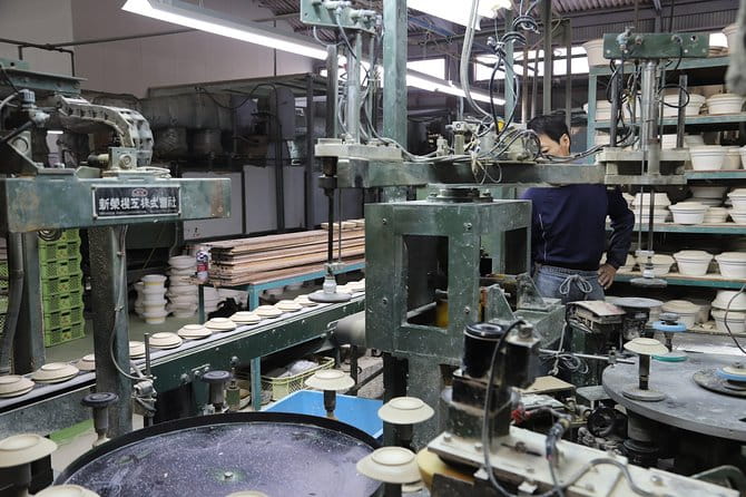 Hasami Ware 2-Day Tour With Special Guide ~ 400 Years History and Modern Daily Use Pottery ~