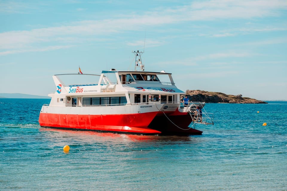 Ibiza: Figueretas Round-Trip Transfer to Formentera