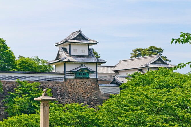 Kanazawa’s Timeless Culture Private Tour
