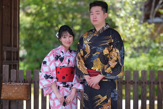 Kimono Rental Service Near Kiyomizudera Temple