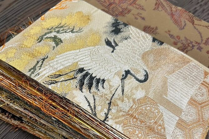 Make Your Own Original Card Case Using an Antique “Kimono Obi”