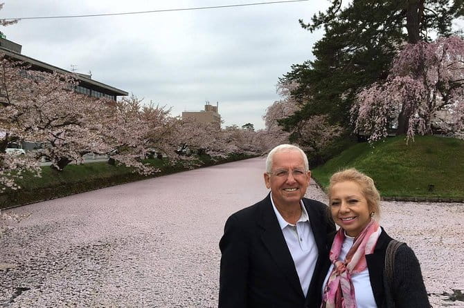 Private Cherry Blossom Tour in Hirosaki With a Local Guide - Tour Overview