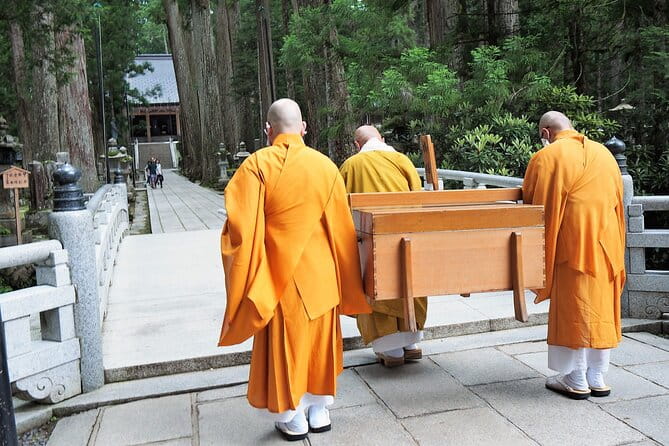 Private Half- Day Tour in Wakayama Koyasan