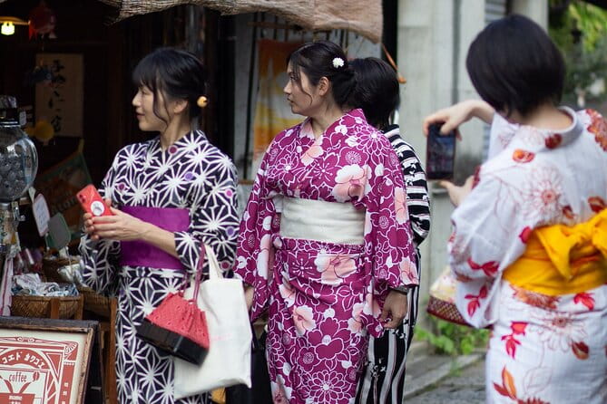 Private Tour to Kawagoe With Photographer and Spanish-Speaking Guide