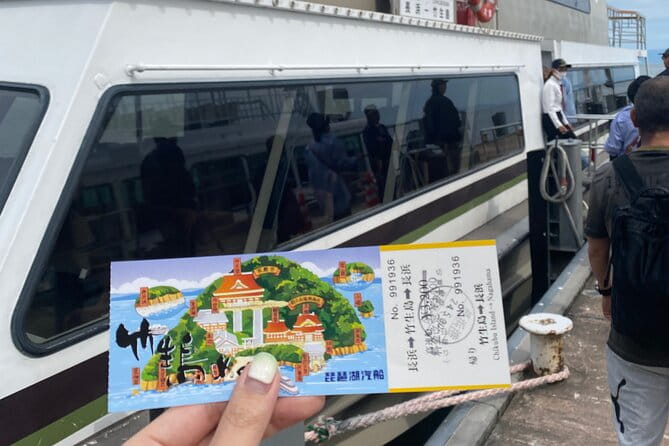 Private Walking Tour in Downtown and Biwalake Cruising - Tour Overview