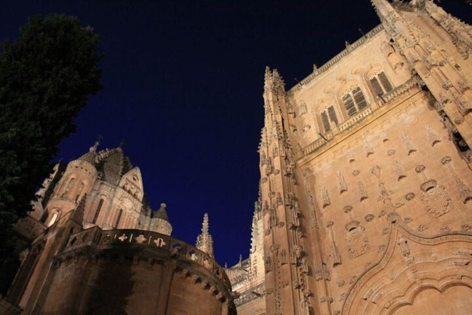 Salamanca: Evening Sightseeing Walking Tour