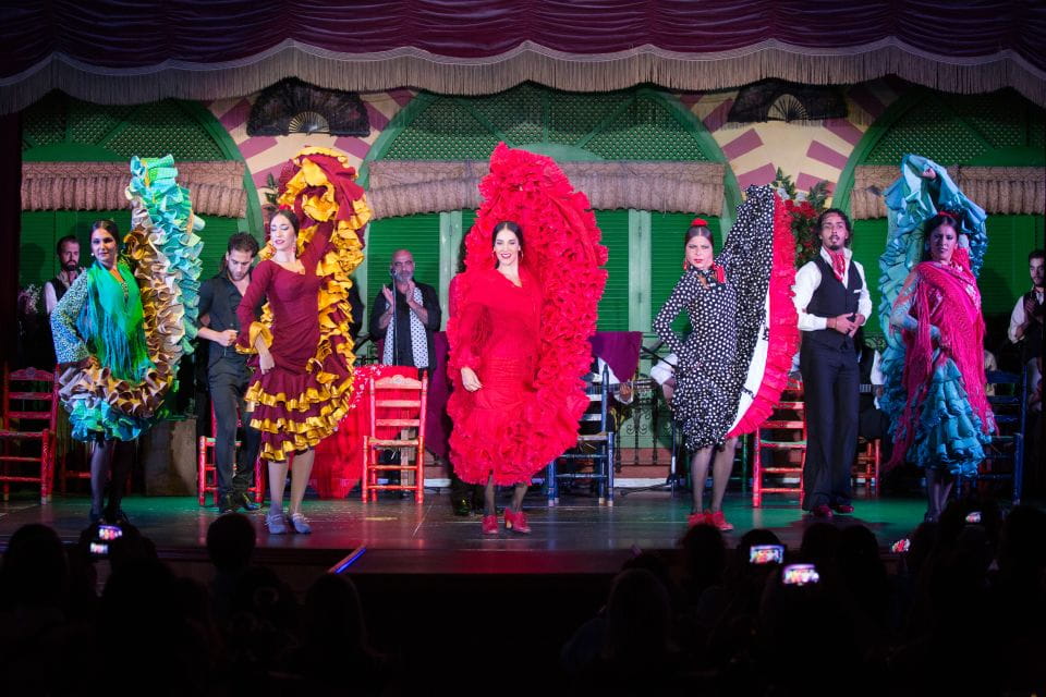 Seville: 3-Hour Flamenco Show and Bus Tour at Night - Overview and Pricing