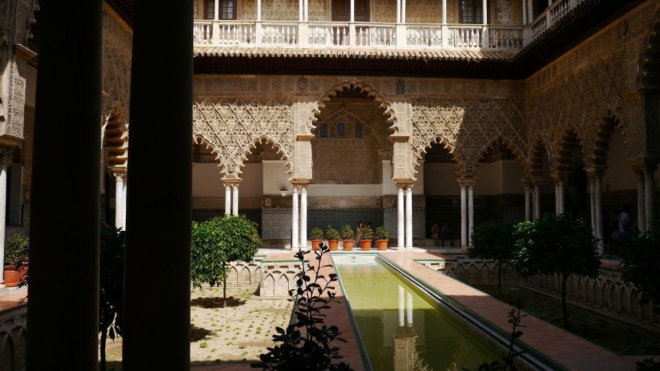 Seville: Royal Alcázar Skip-the-Line Guided Tour