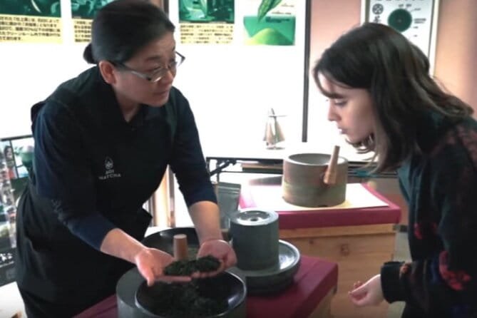 Shared Matcha Tour and Matcha Making Experience in Nishio