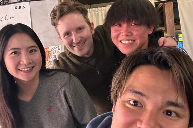 Shinjuku After Dark :Bar Hopping Adventure