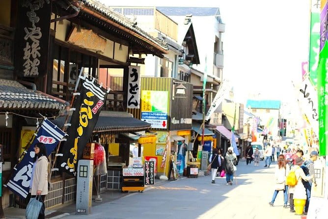 Takamatsu Half-Day Private Tour With Government-Licensed Guide