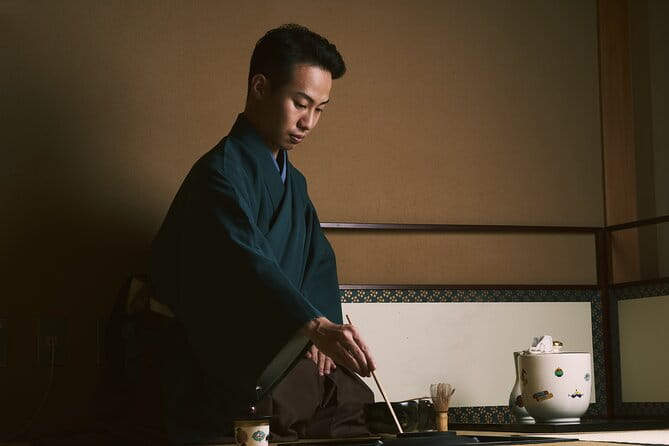 Tea Ceremony Experience in the Sheraton Miyako Hotel Osaka