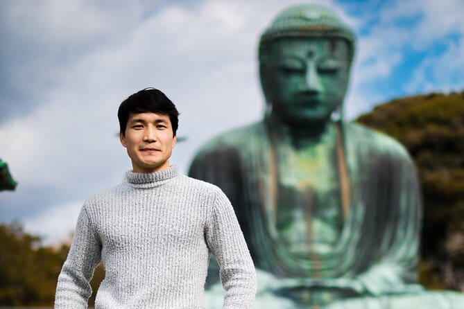 Tour in Kamakura Great Buddha Shogun Shrine With Photographer - Visiting the Great Buddha