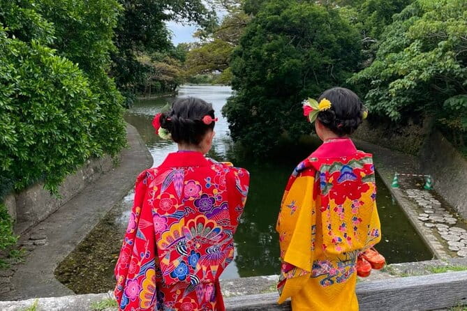 Walking Around the Town With Kimono You Can Choose Your Favorite Kimono From [Okinawa Traditional Costume Kimono / Kimono / Yukata] Hair Set & Point Makeup & Dressing & Rental Fee All - Overview of the Experience