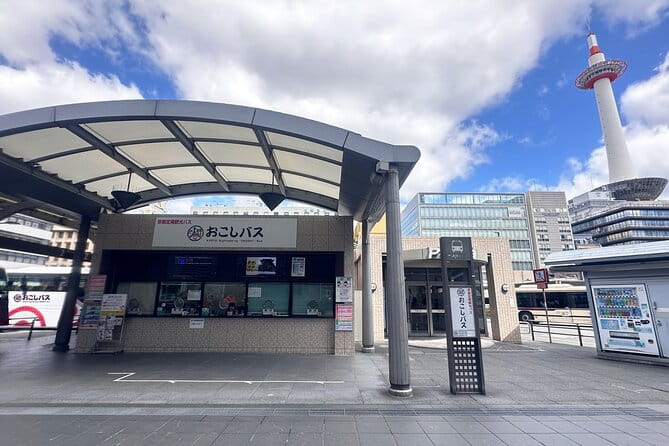 Kyoto Bus Tour: Iconic Kinkakuji, Ginkakuji, Kiyomizu Temple【AW】 - Key Points
