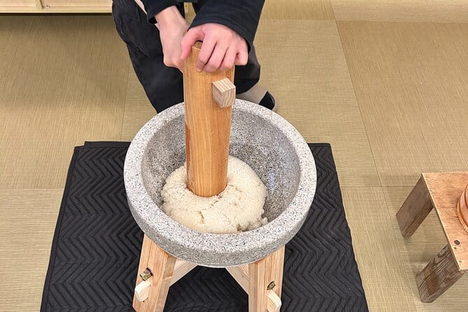 1 Hour Shared Mochi Making Cooking Class